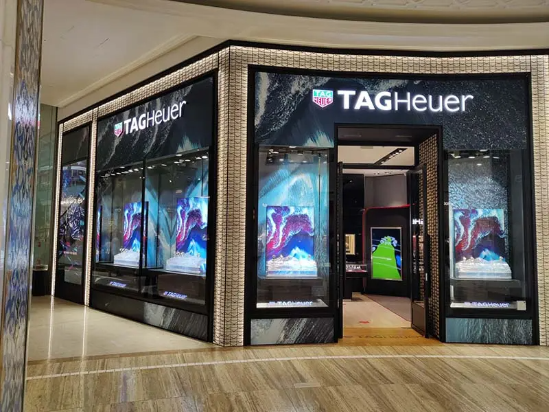 Services The Best Outdoor Signage Companies Typically Offer